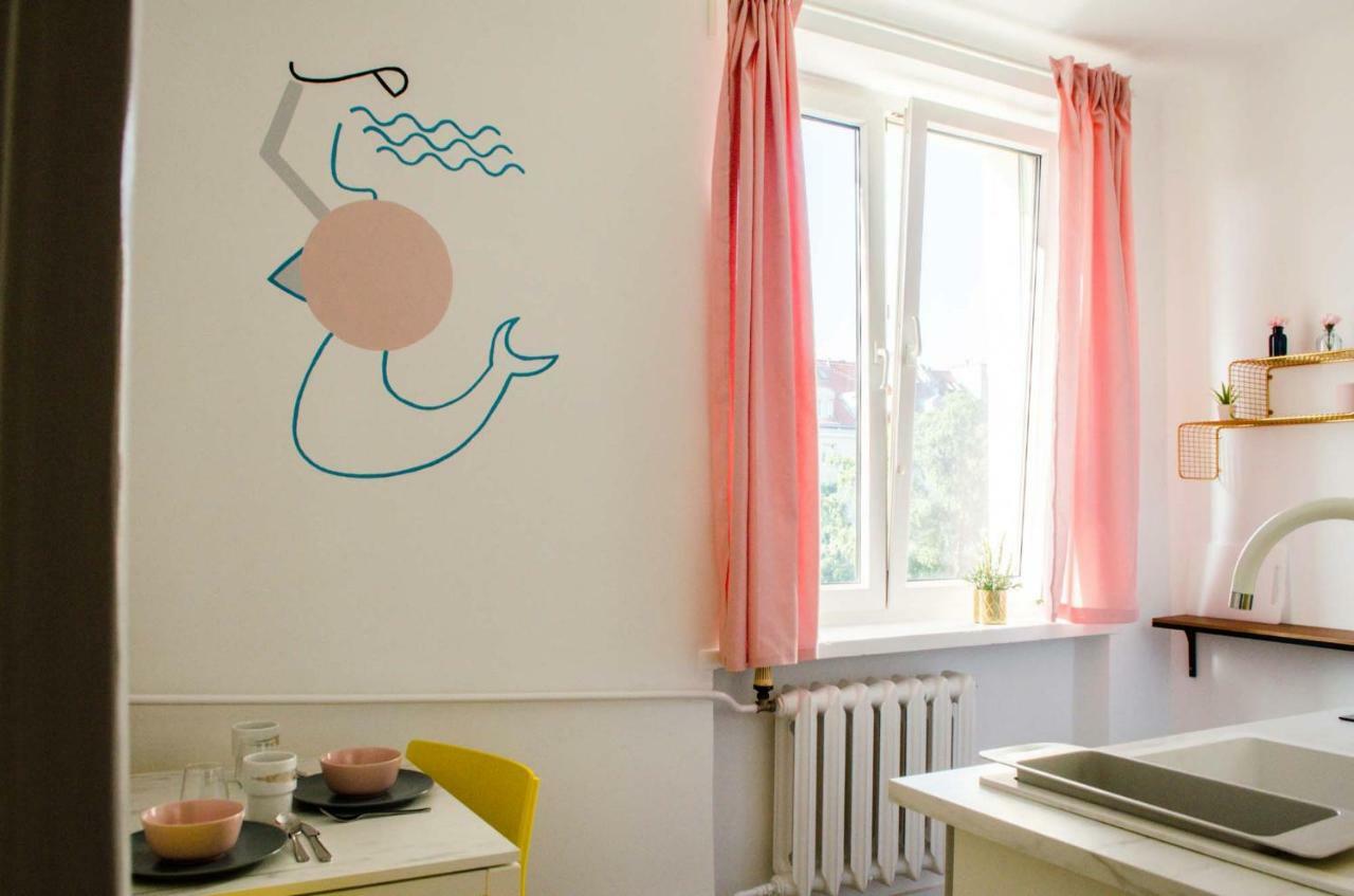 ורשה New Life Apartment Next To Metro Station מראה חיצוני תמונה